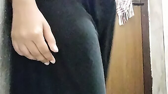 Desi Wife In Saree Gets Fucked Hard After School