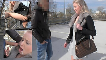 Outdoor-Masturbation und Ejakulation vor der Kamera aufgenommen