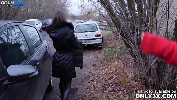 Shalina Devine ve Amirah Adara, şanslı bir adamla erotik bir buluşmada