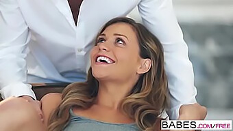 Mia Malkova và Richie Black trong một buổi tình dục tập thể nóng bỏng