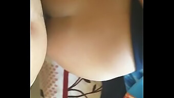 야한 여대생과 함께하는 Pov 아날, 거친 섹스를 좋아하는 여대생