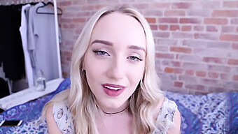 Kitty Quinn'S Sensual Asmr Kissing Video: A Must-Watch